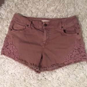 Dusky Rose Shorts w/Lace Details